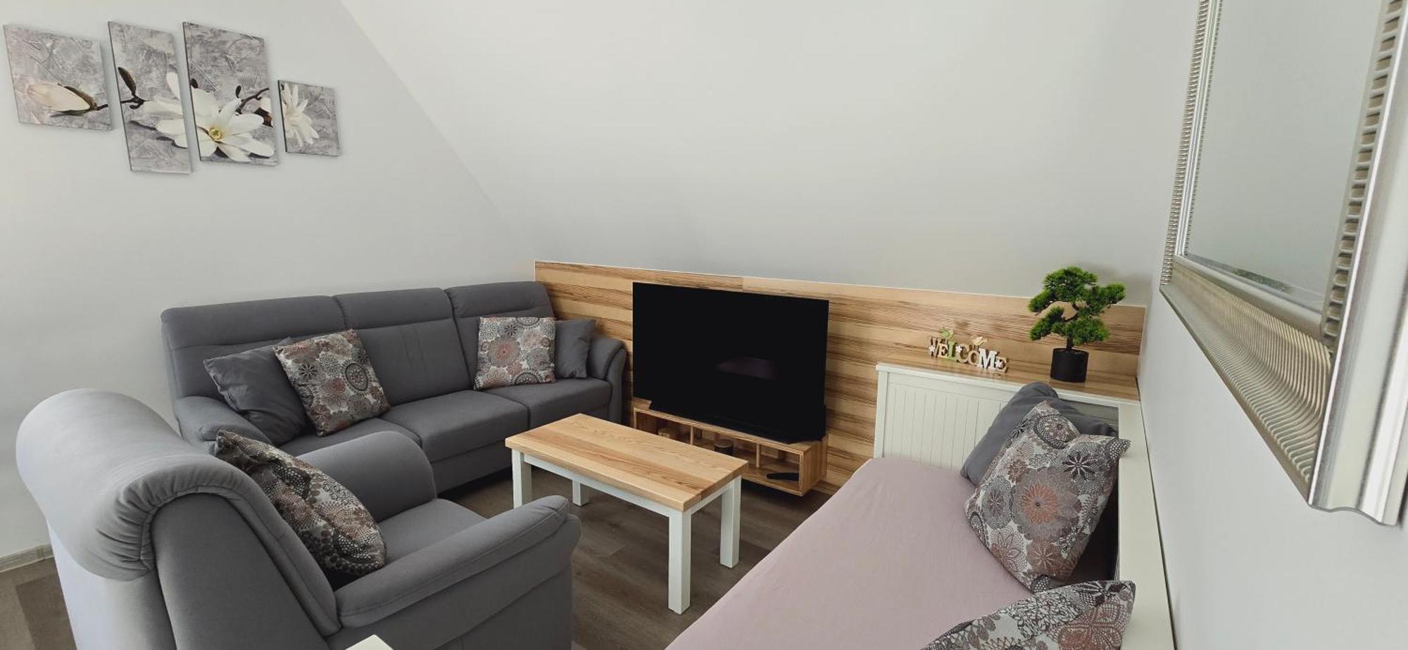 Luxusni Mezonetovy Apartman Bellevue - Novy เบเนซโก ภายนอก รูปภาพ